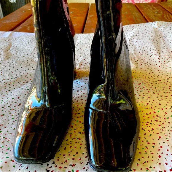 Steve Madden boots - Picture 1 of 4